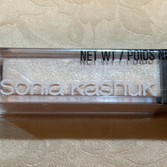 NWT Eye shadow bundle: Sonia Kashuk crème shadow + LA Colors Palette. - Picture 4 of 5